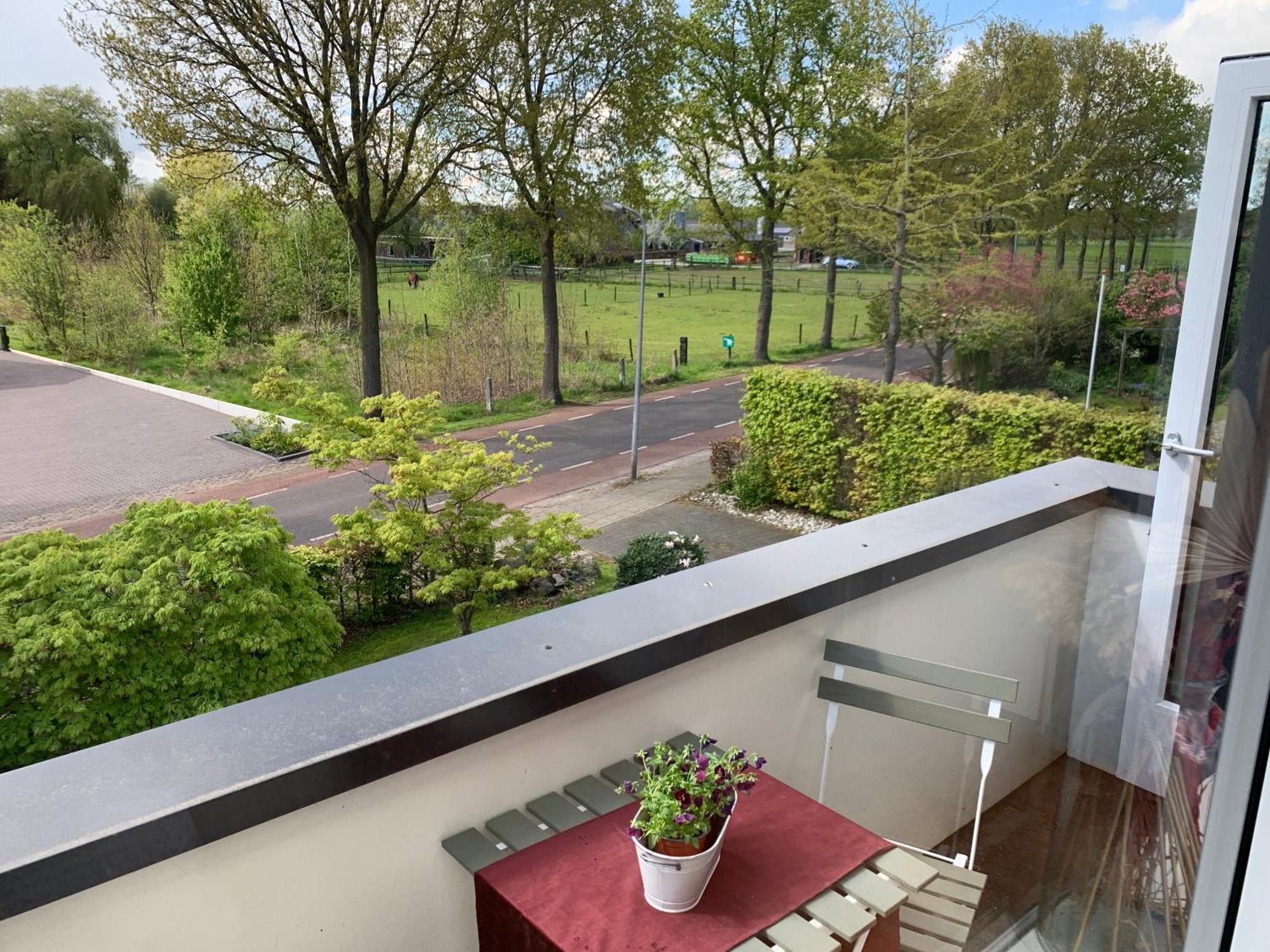 Comfortabele Familie Suite Met 2 Slk, Speelzolder, Balkon, Airco Den Ham Esterno foto