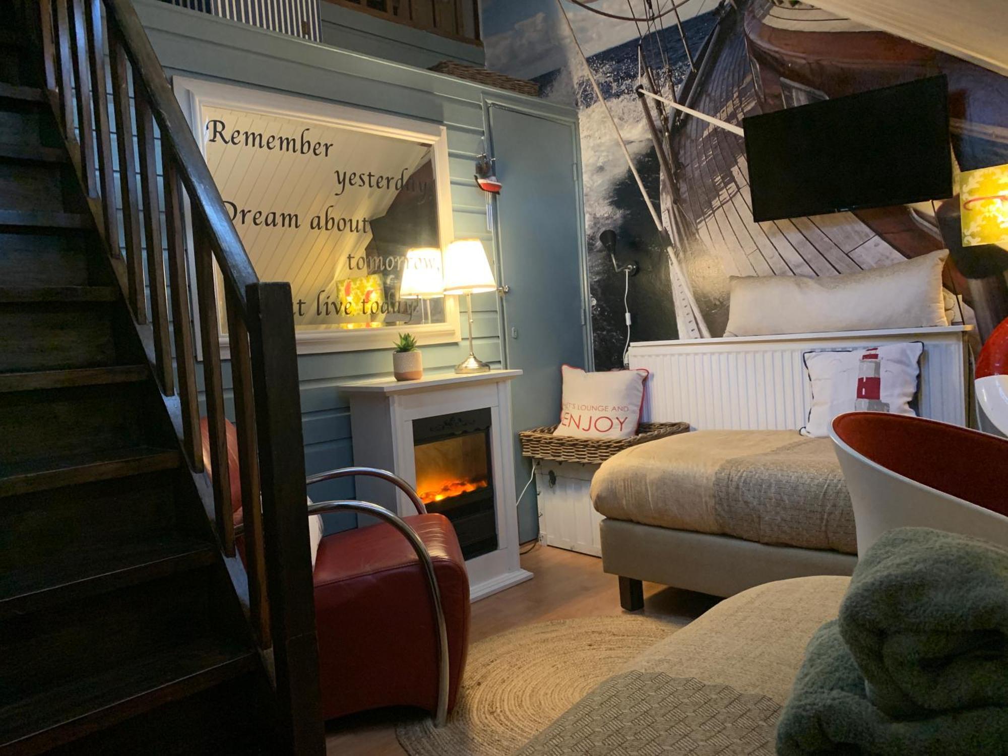 Comfortabele Familie Suite Met 2 Slk, Speelzolder, Balkon, Airco Den Ham Esterno foto